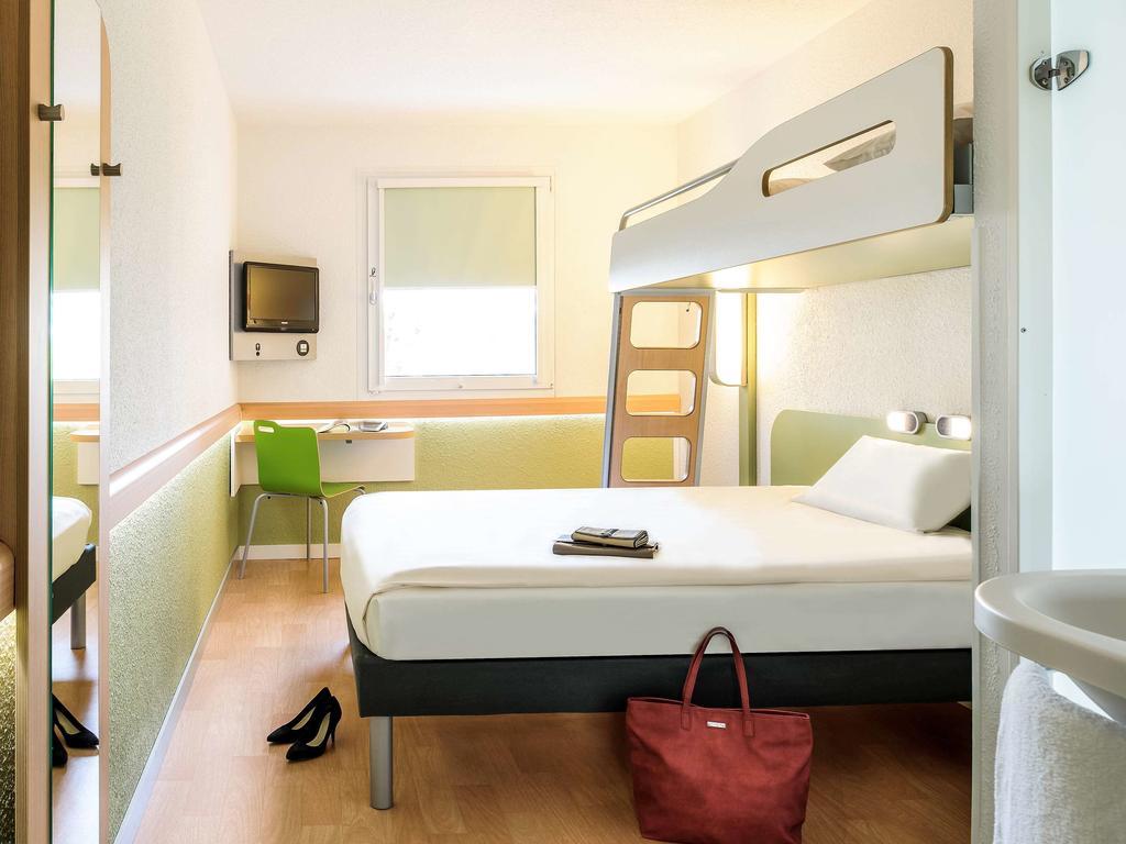 Ibis Budget Bordeaux Centre Bastide Exterior foto